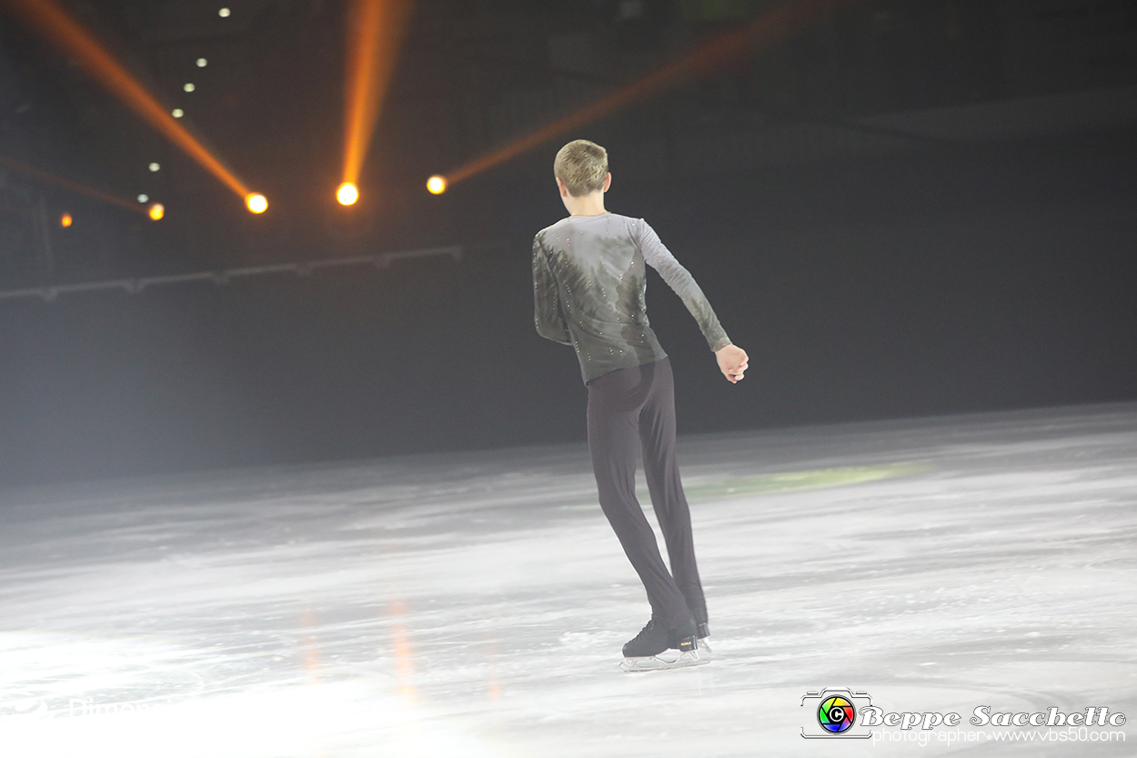 VBS_2151 - Monet on ice.jpg